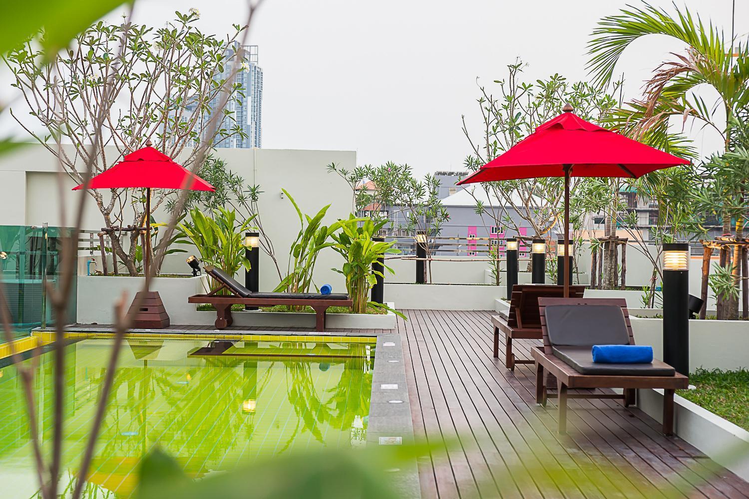 Sunshine Hip Hotel Патая Екстериор снимка